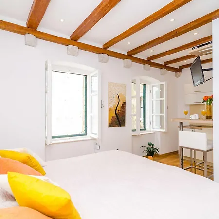 Apartment Raic