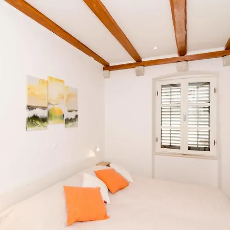 Apartment Raic
